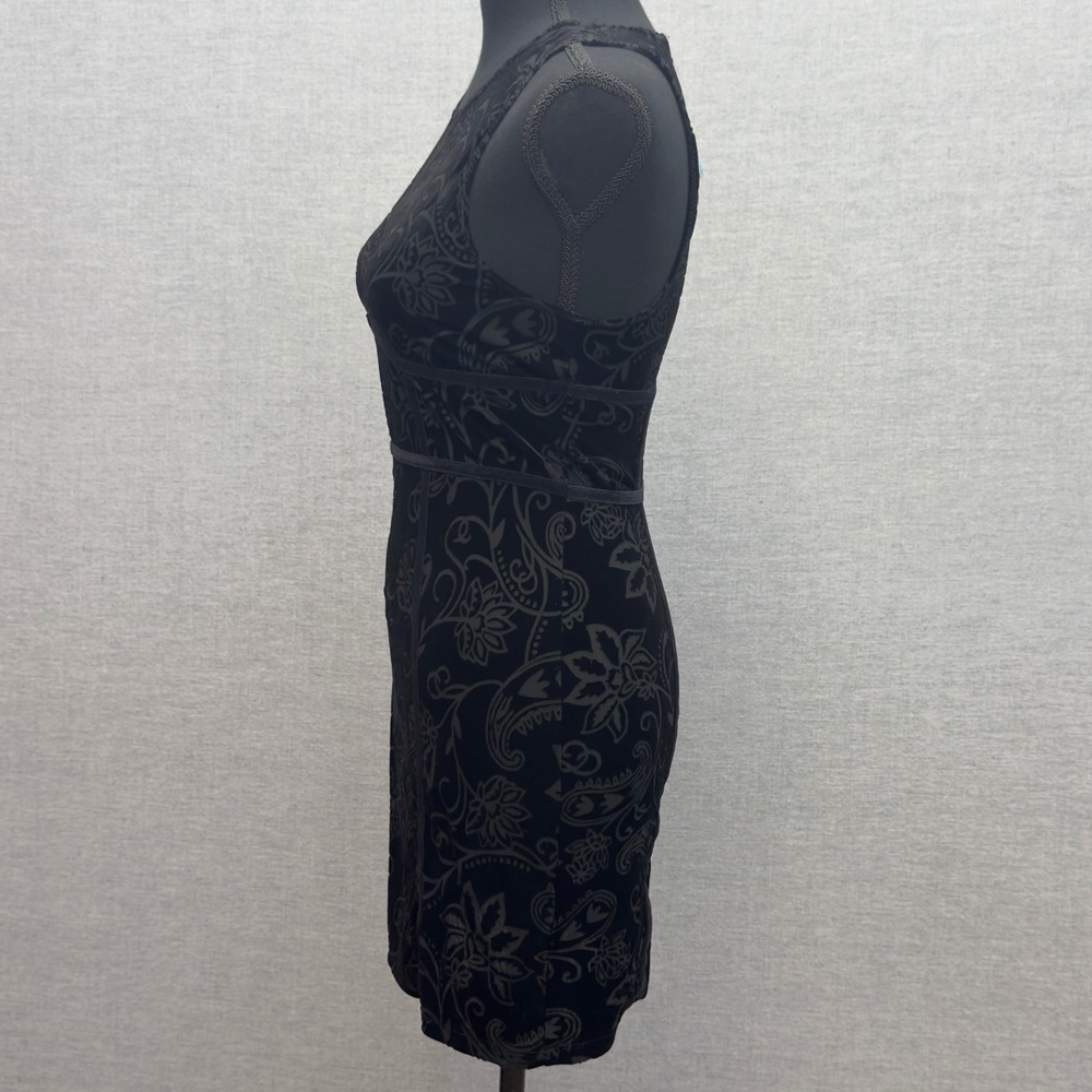 Free People Intimately Black Velvet Burnout Floral Sheath Dress Size S - NWT $88 - Picture 4 of 15